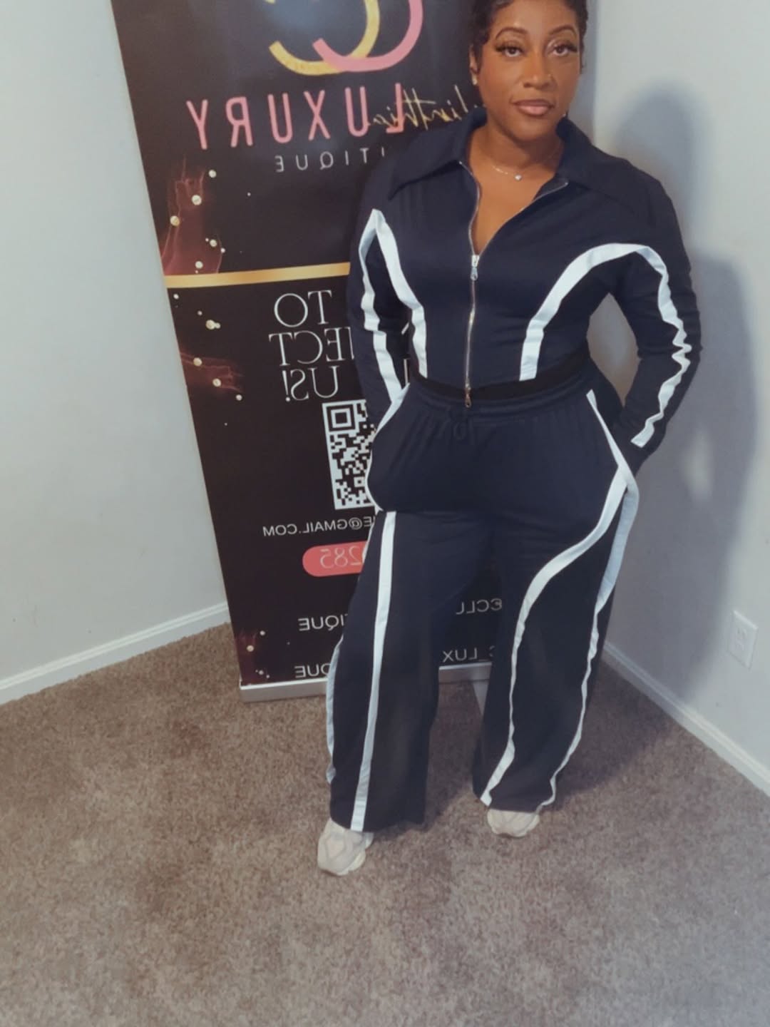 Look my way Tracksuit